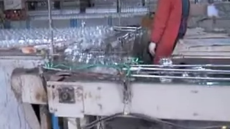 徐州鑫泰玻璃瓶厂的玻璃瓶包装检测线