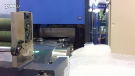 千宇机械2014年国际橡塑展正负压吸塑机生产透明PP、高透PP、玻璃PP、食品级包装、成型裁切一体机