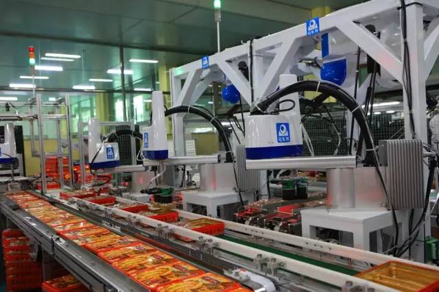 糖果包装机器_干燥剂包装机器_工业机器人 包装行业